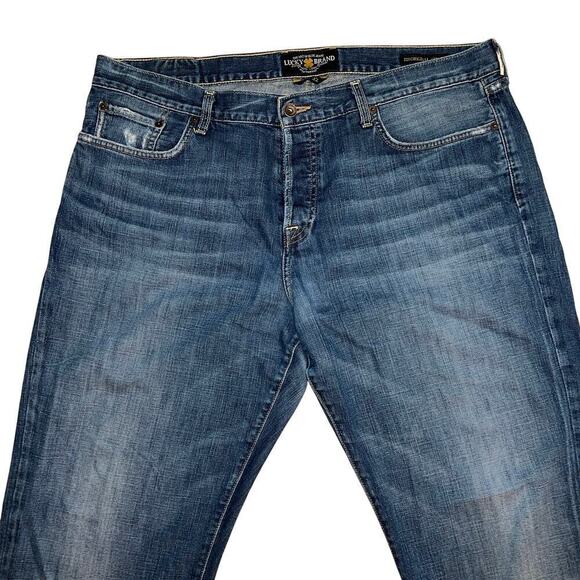 Lucky Brand Original 221 Straight Jeans 100% Cotton Button Fly Size 40x32 - Picture 2 of 11